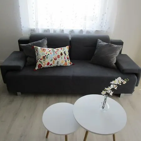 Moderne 3-zimmer In Stuttgart-freiberg アパート シュトゥットガルト