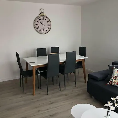 アパート Moderne 3-zimmer In Stuttgart-freiberg *